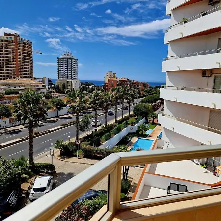Large 2 Bedroom Flat With Swimming Pool And Air-conditioning * Portimao